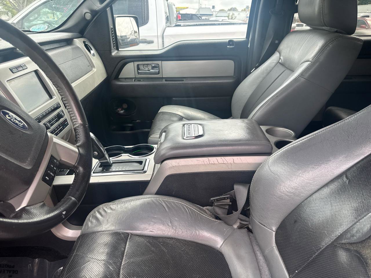 Used 2011 Ford F150 Lariat Limited AWD/4WD image 10