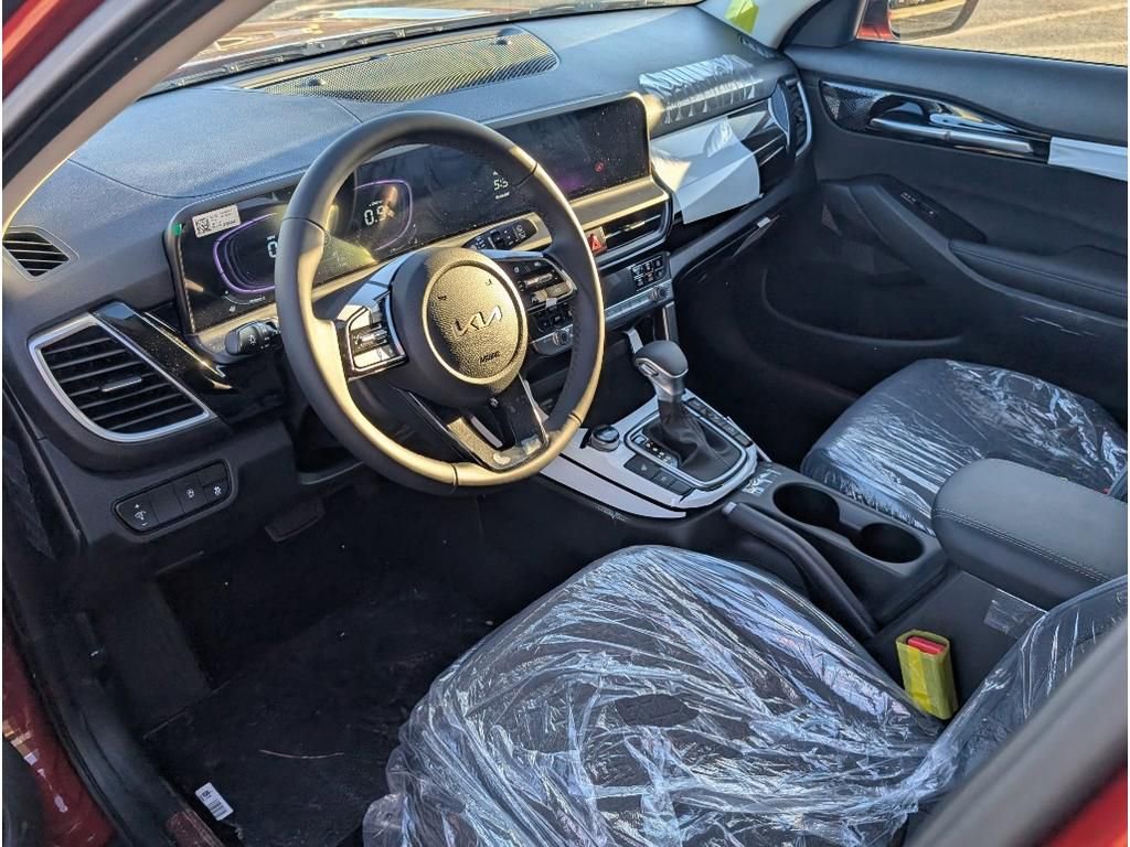 New 2026 Kia Seltos S image 13