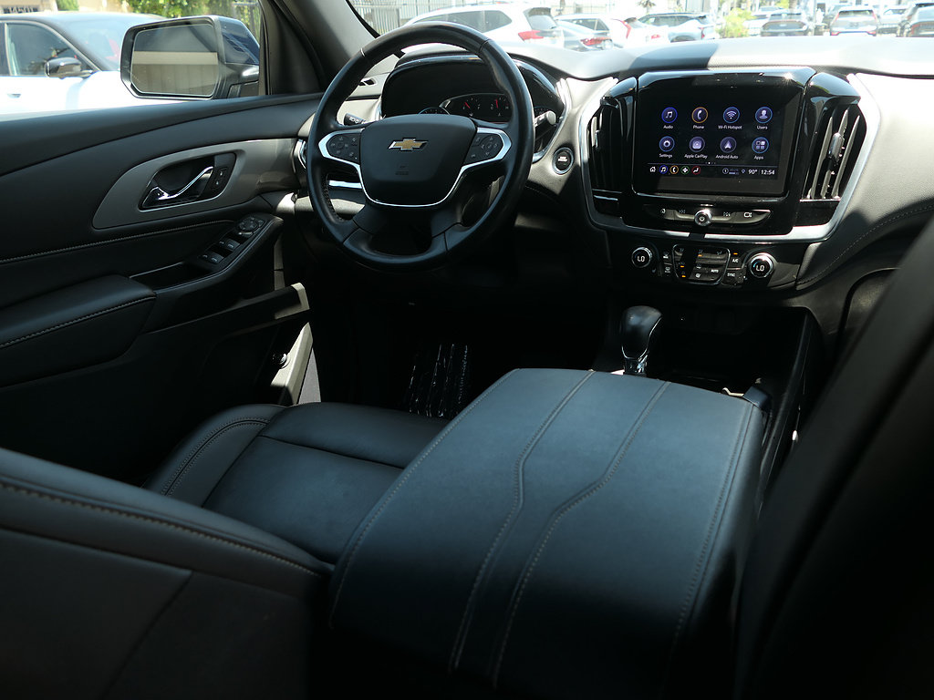 Used 2022 Chevrolet Traverse LT w/ LPO, Cargo Package FWD image 26