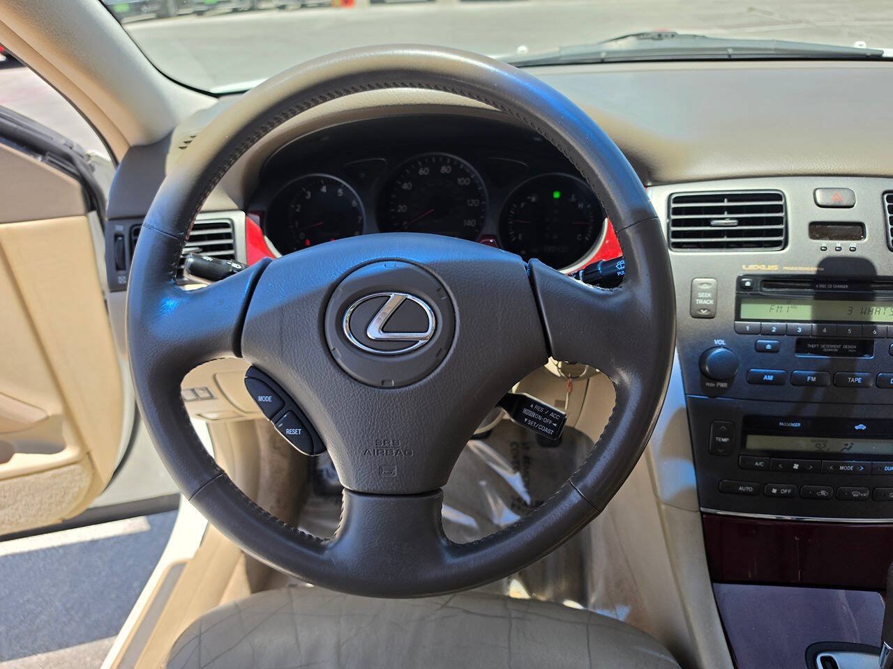 Used 2002 Lexus ES 330 w/ Premium Pkg FWD image 45