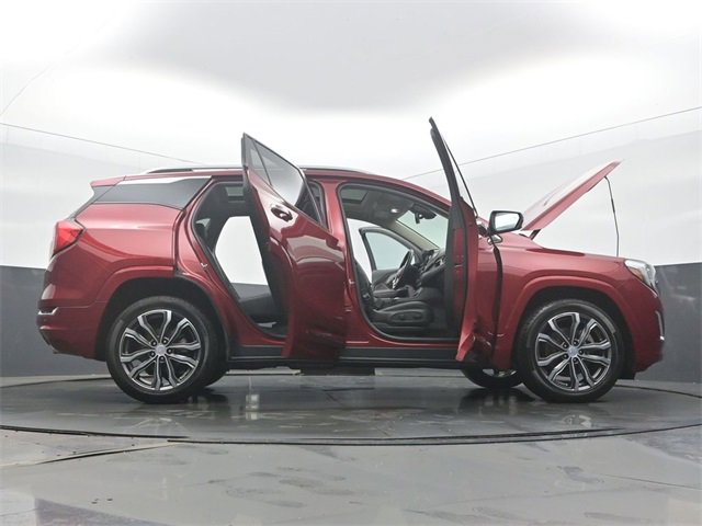 Used 2018 GMC Terrain Denali w/ Comfort Package image 61