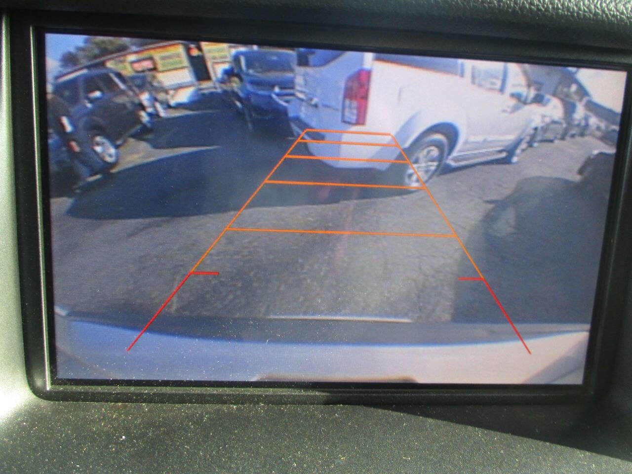 Used 2015 GMC Yukon SLT w/ Open Road Package image 15