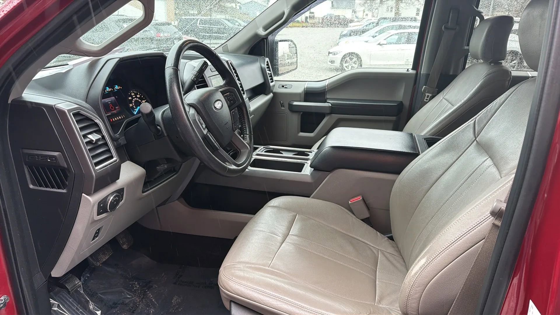 Used 2016 Ford F150 XLT w/ Equipment Group 302A Luxury image 18