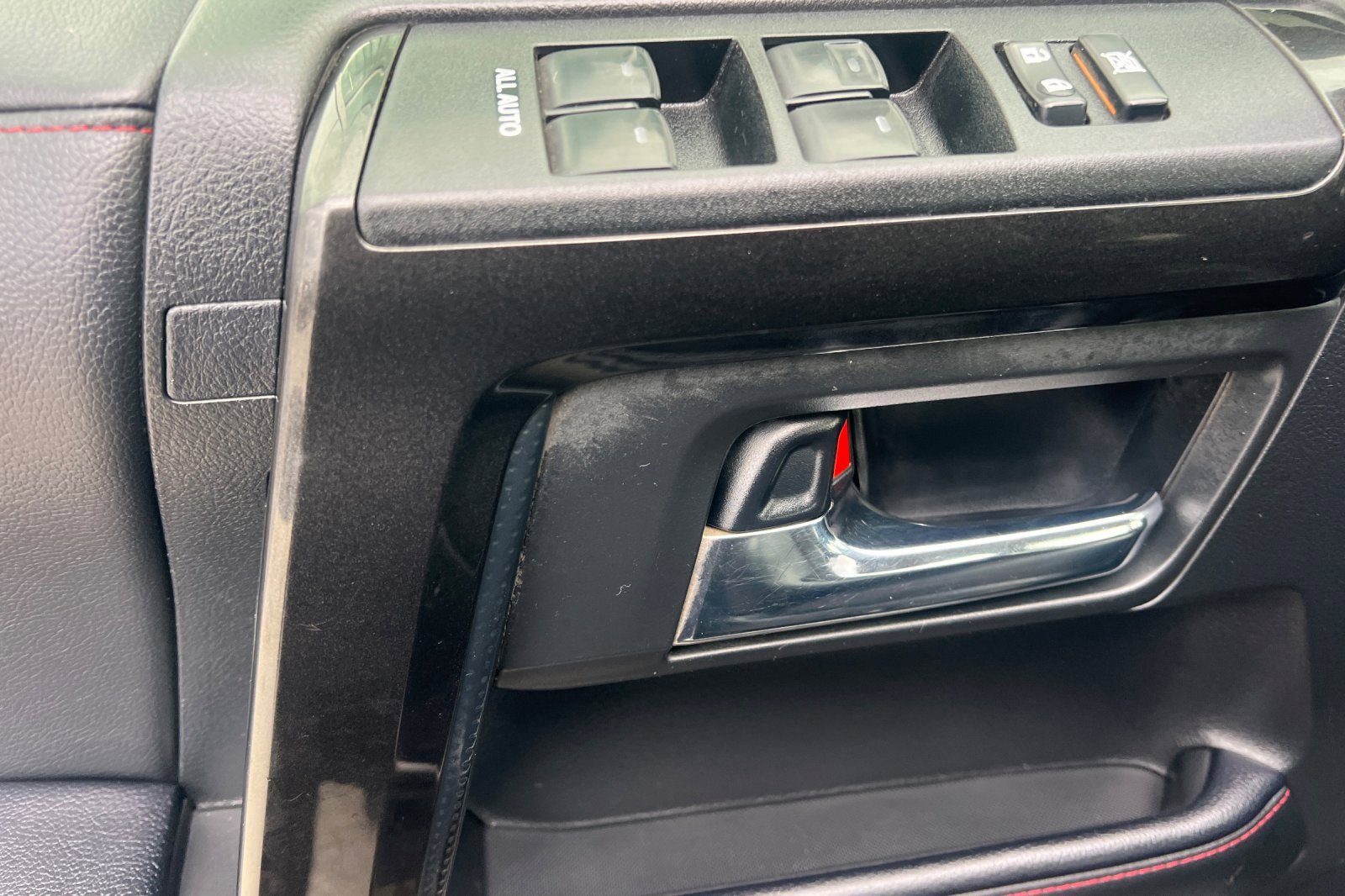 Certified 2020 Toyota 4Runner TRD Off-Road Premium image 8