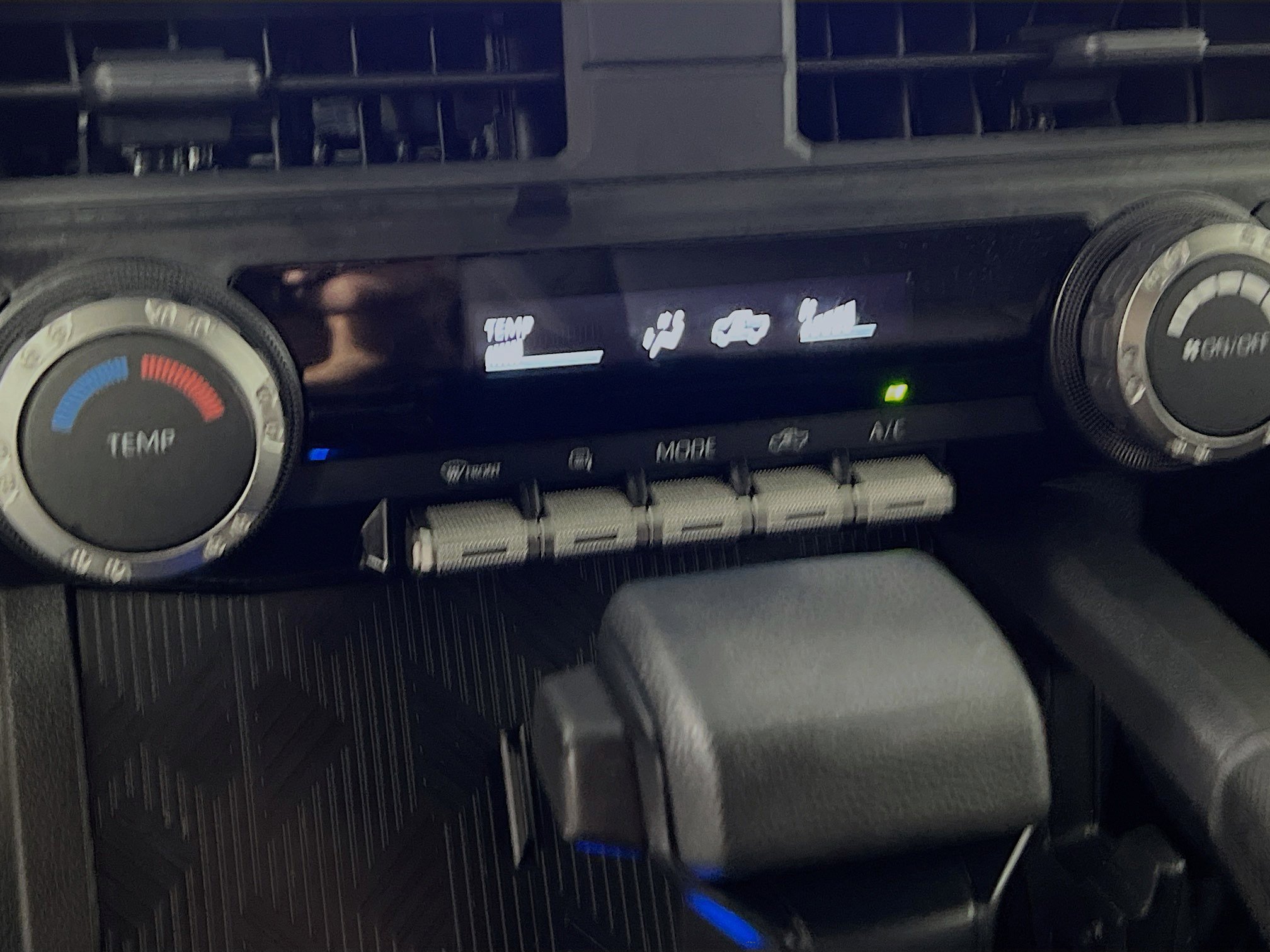Used 2024 Toyota Tacoma SR5 RWD image 26