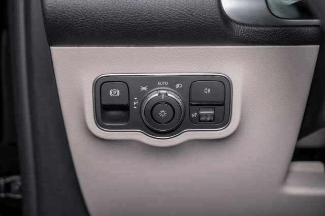 New 2025 Mercedes-Benz EQB 300 4MATIC image 20