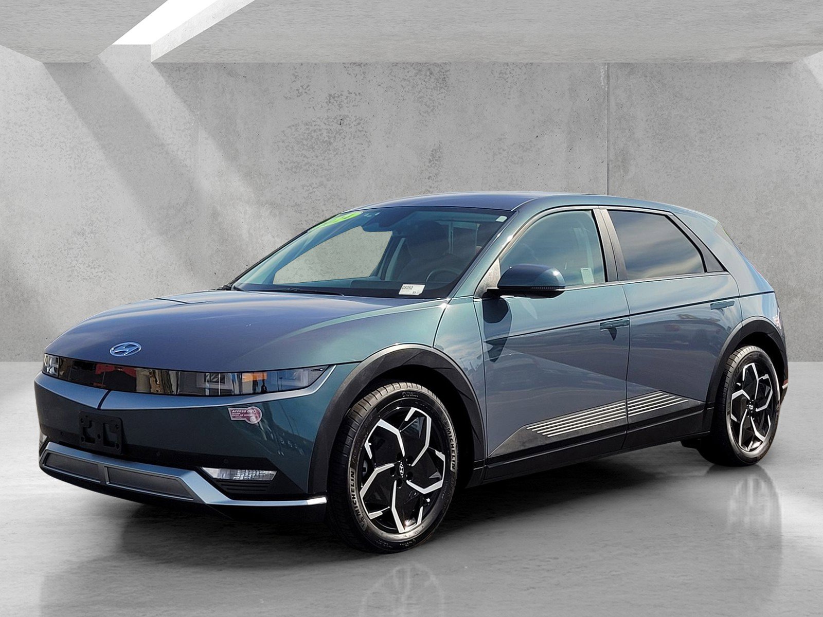 Used 2024 Hyundai Ioniq 5 SEL image 8