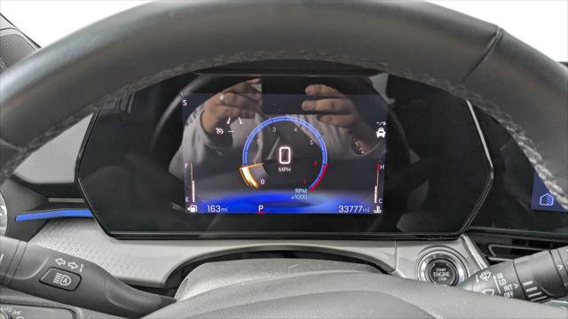 Used 2025 Chevrolet Trax LT w/ LT Convenience Package FWD image 27