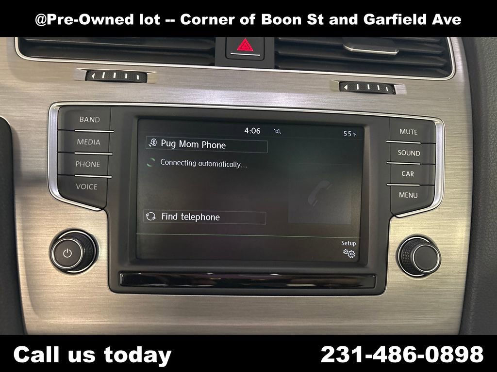 Used 2016 Volkswagen Golf S FWD image 22