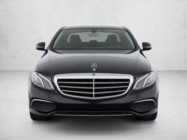 Used 2017 Mercedes-Benz E 300 image 2
