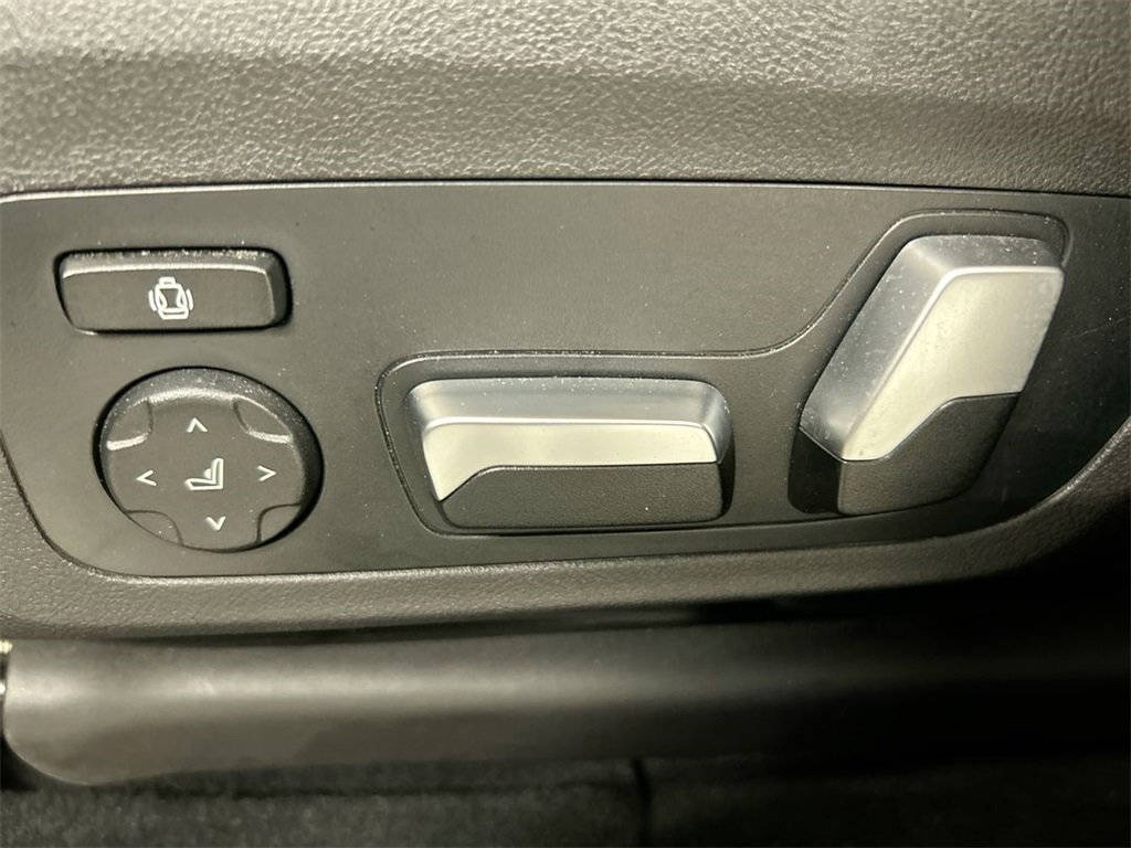 Used 2020 BMW X3 xDrive30e w/ Convenience Package image 10