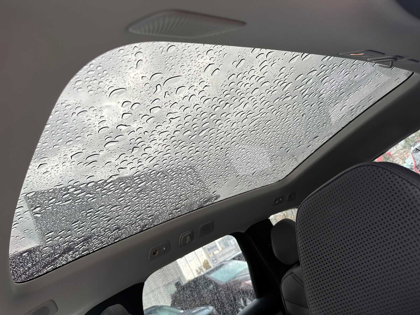 New 2025 Volvo EX90 Ultra w/ Protection Package Premier image 24