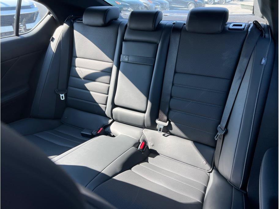 Used 2023 Lexus IS 350 F Sport RWD image 9