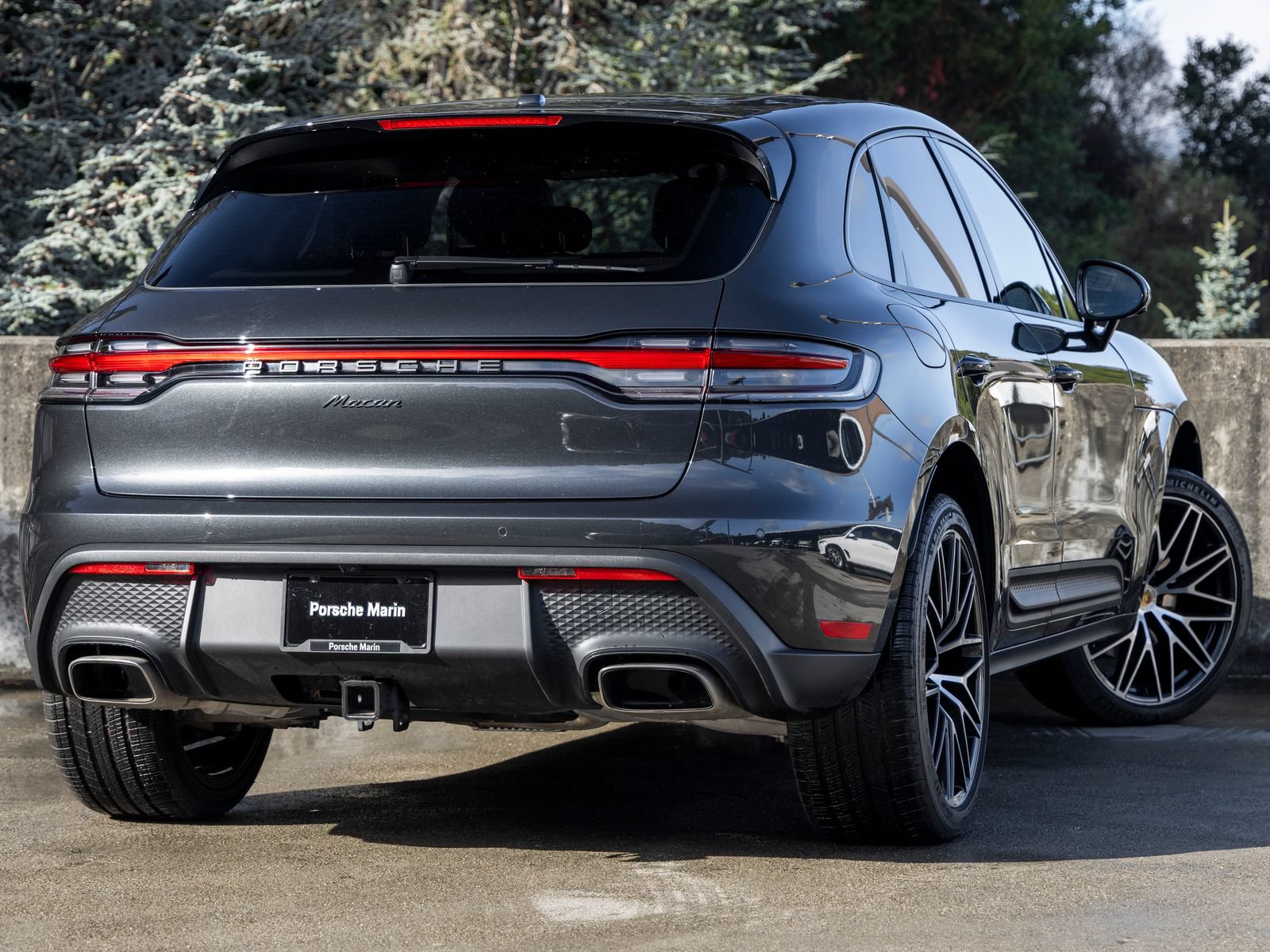 Certified 2026 Porsche Macan AWD/4WD image 11