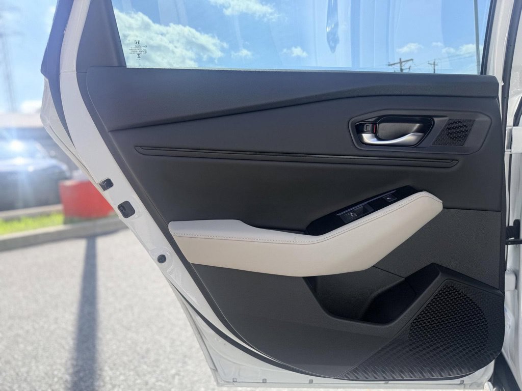 Used 2025 Honda Accord Touring image 15