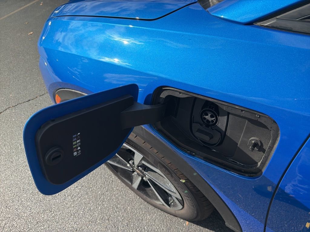 New 2026 Chevrolet Equinox EV LT image 40