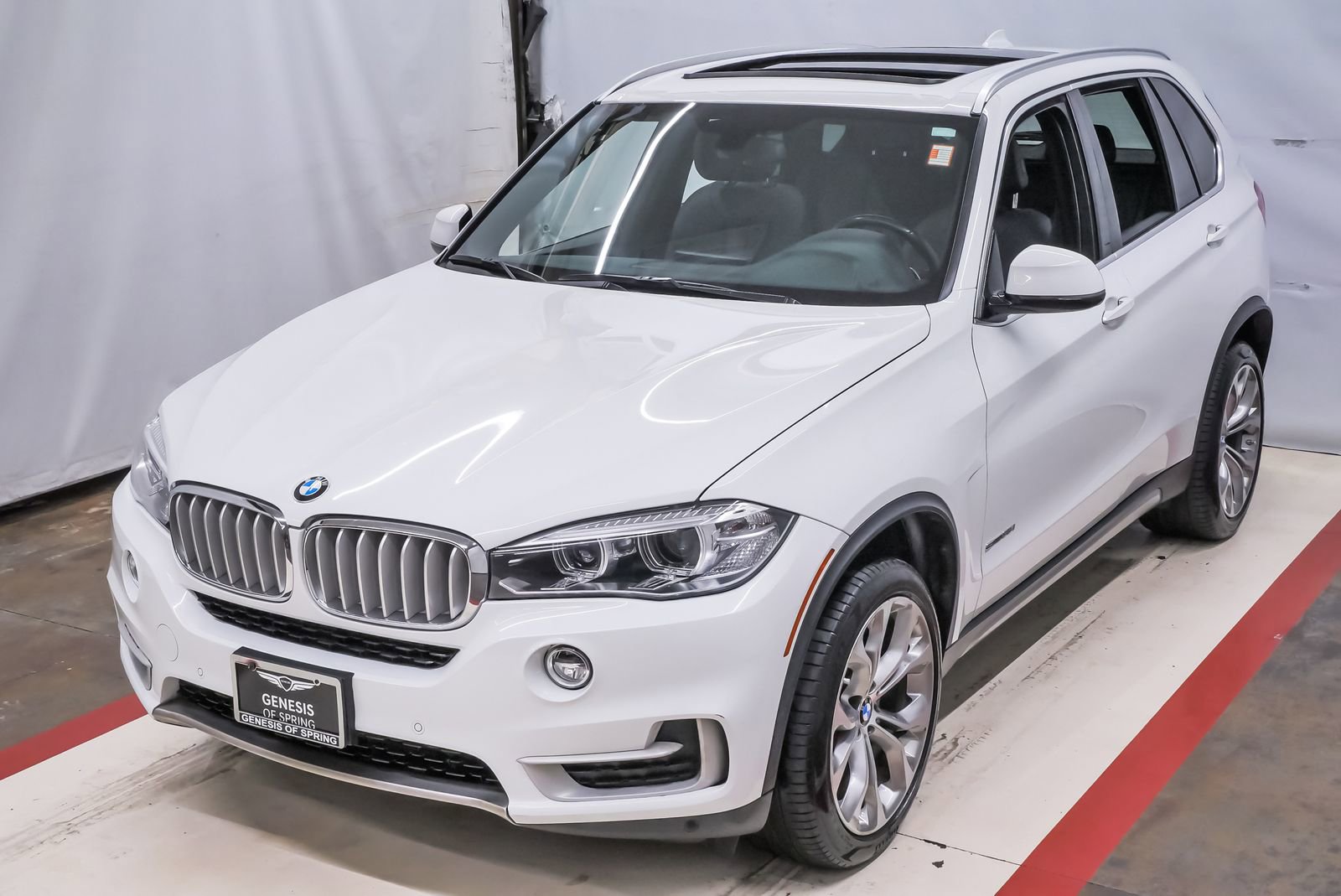 Used 2018 BMW X5 sDrive35i w/ M Sport Package image 1