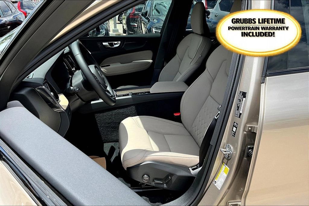 New 2026 Volvo XC60 B5 Plus w/ Protection Package Premier AWD/4WD image 20