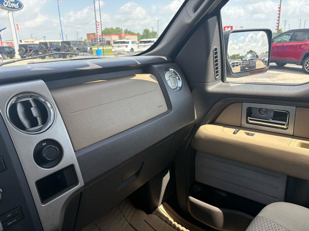 Used 2010 Ford F150 XLT AWD/4WD image 28