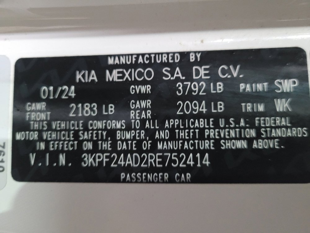 Used 2024 Kia Forte LXS image 33