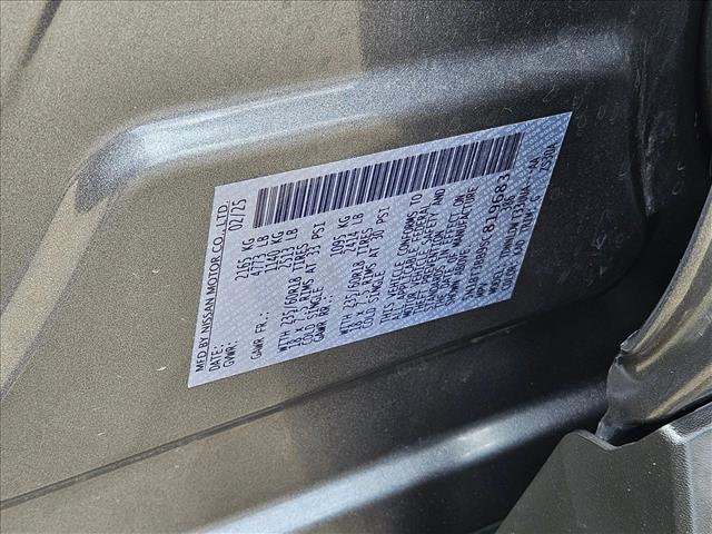 Used 2025 Nissan Rogue SV image 24