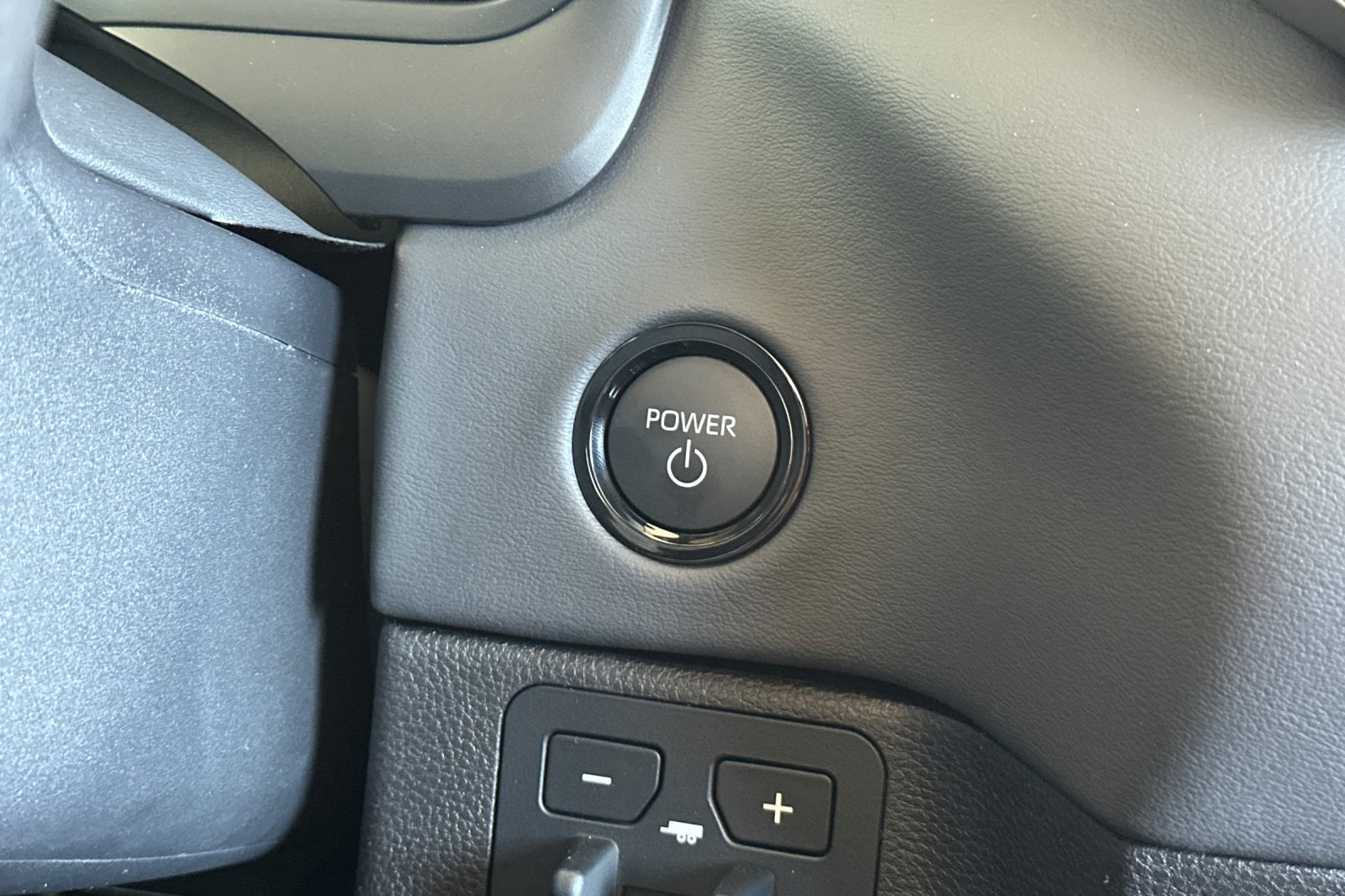 New 2026 Toyota Sequoia Platinum AWD/4WD image 21