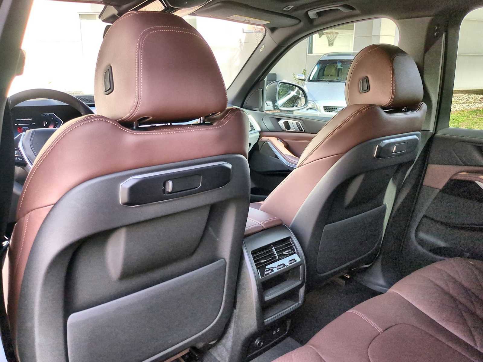 Certified 2024 BMW X5 xDrive40i w/ Parking Assistance Package image 18