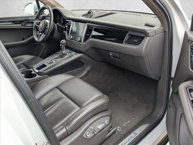 Used 2017 Porsche Macan S image 21