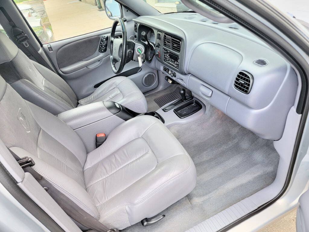 Used 1999 Dodge Durango 4WD image 29