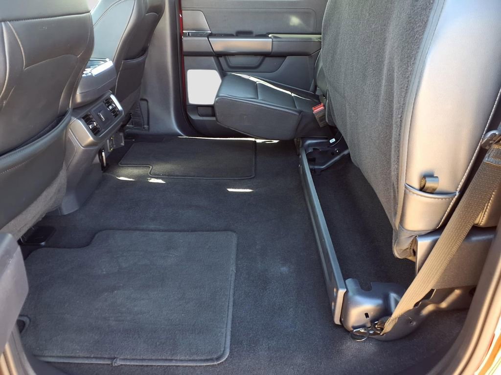 Certified 2024 Ford F150 Lariat image 32