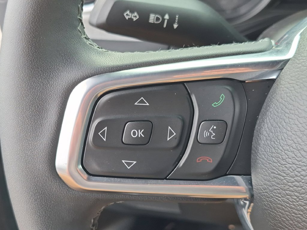 Certified 2026 Jeep Wrangler Unlimited Sahara AWD/4WD image 13