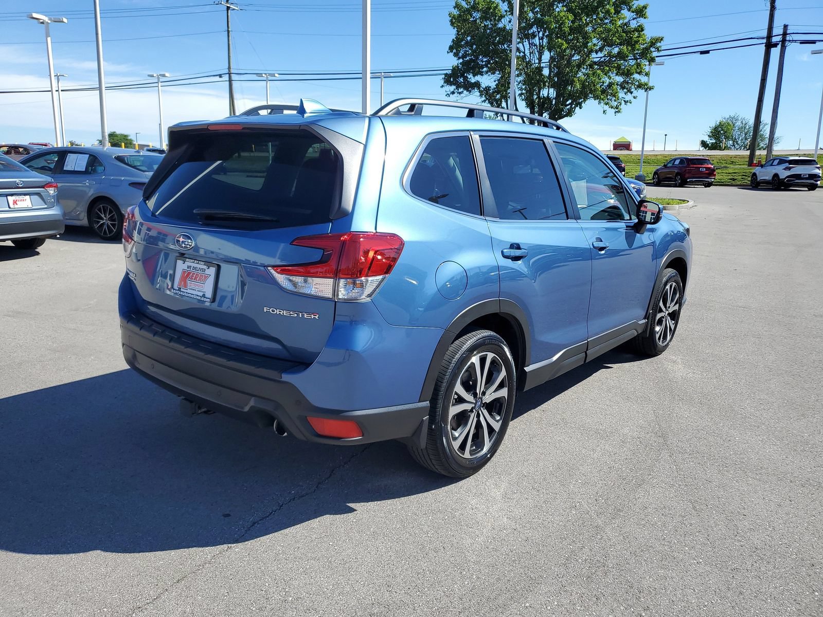 Used 2023 Subaru Forester Limited AWD/4WD image 4