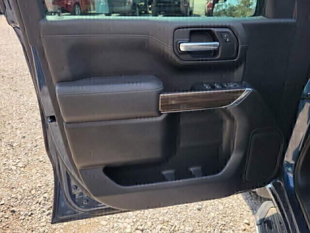 Used 2019 Chevrolet Silverado 1500 LT w/ All-Star Edition image 19