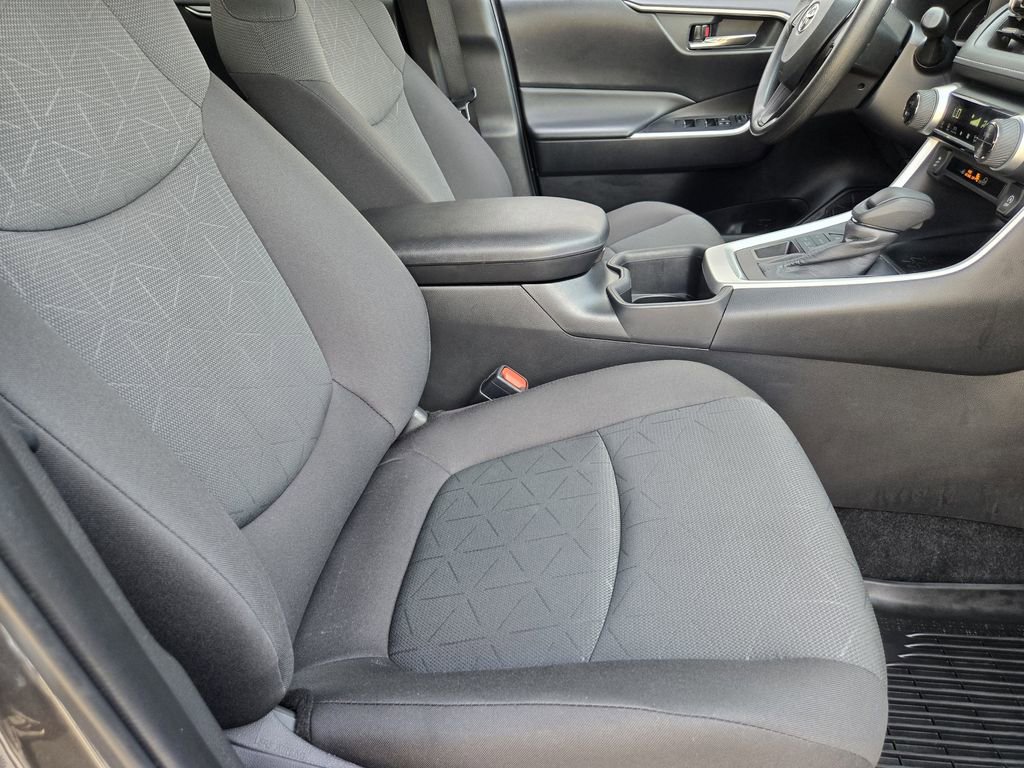 Certified 2024 Toyota RAV4 XLE w/ Convenience Package AWD/4WD image 9