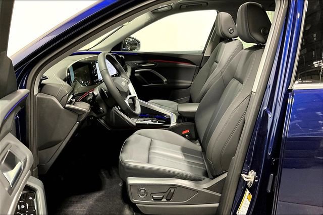 Used 2025 Audi Q5 Premium w/ Convenience Package image 26