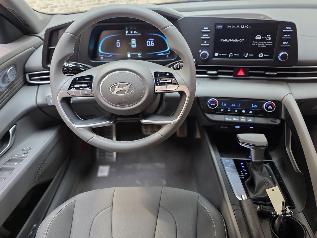 New 2026 Hyundai Elantra Sport image 18