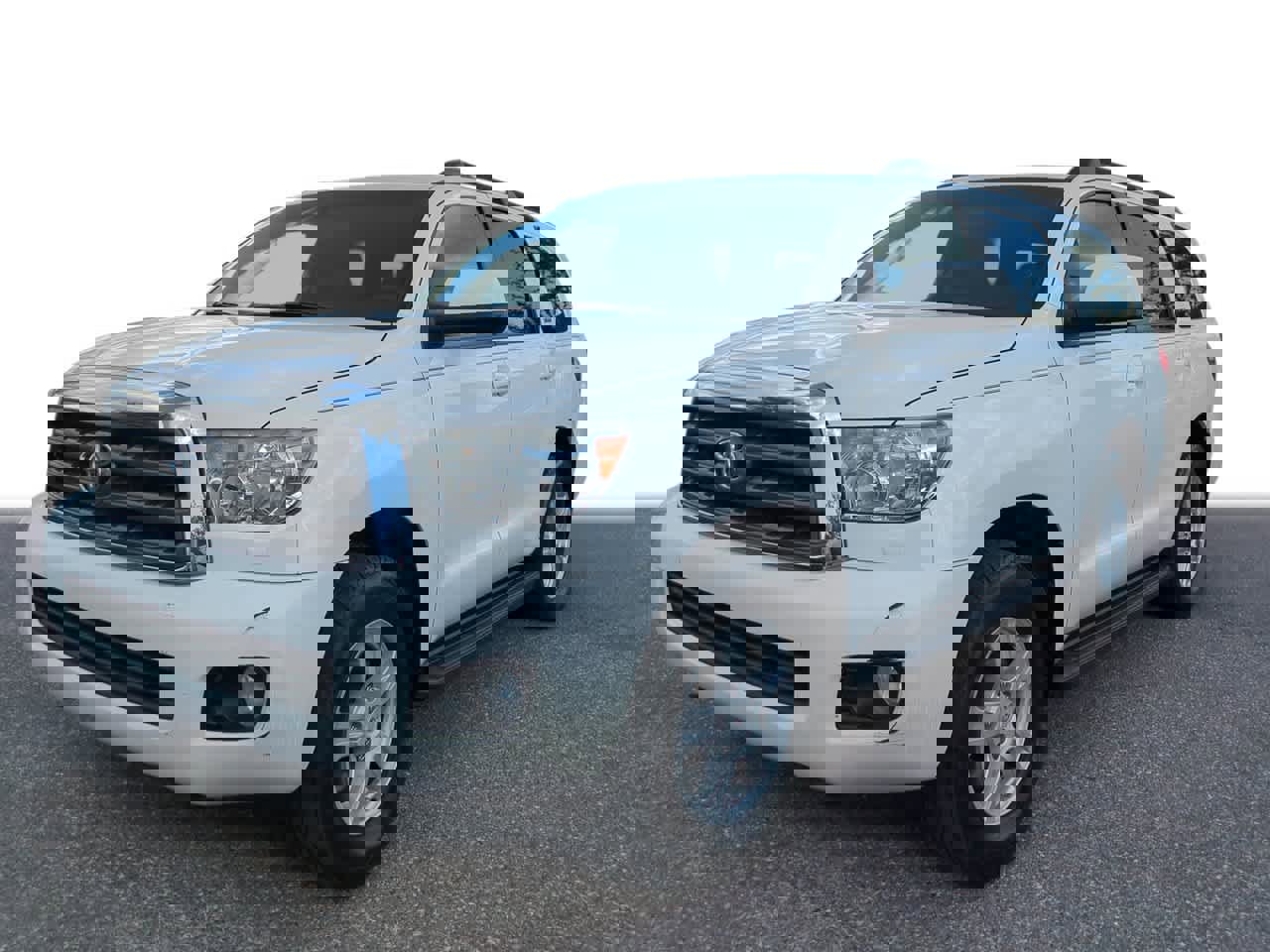 Used 2014 Toyota Sequoia SR5 w/ Premium Package AWD/4WD image 1