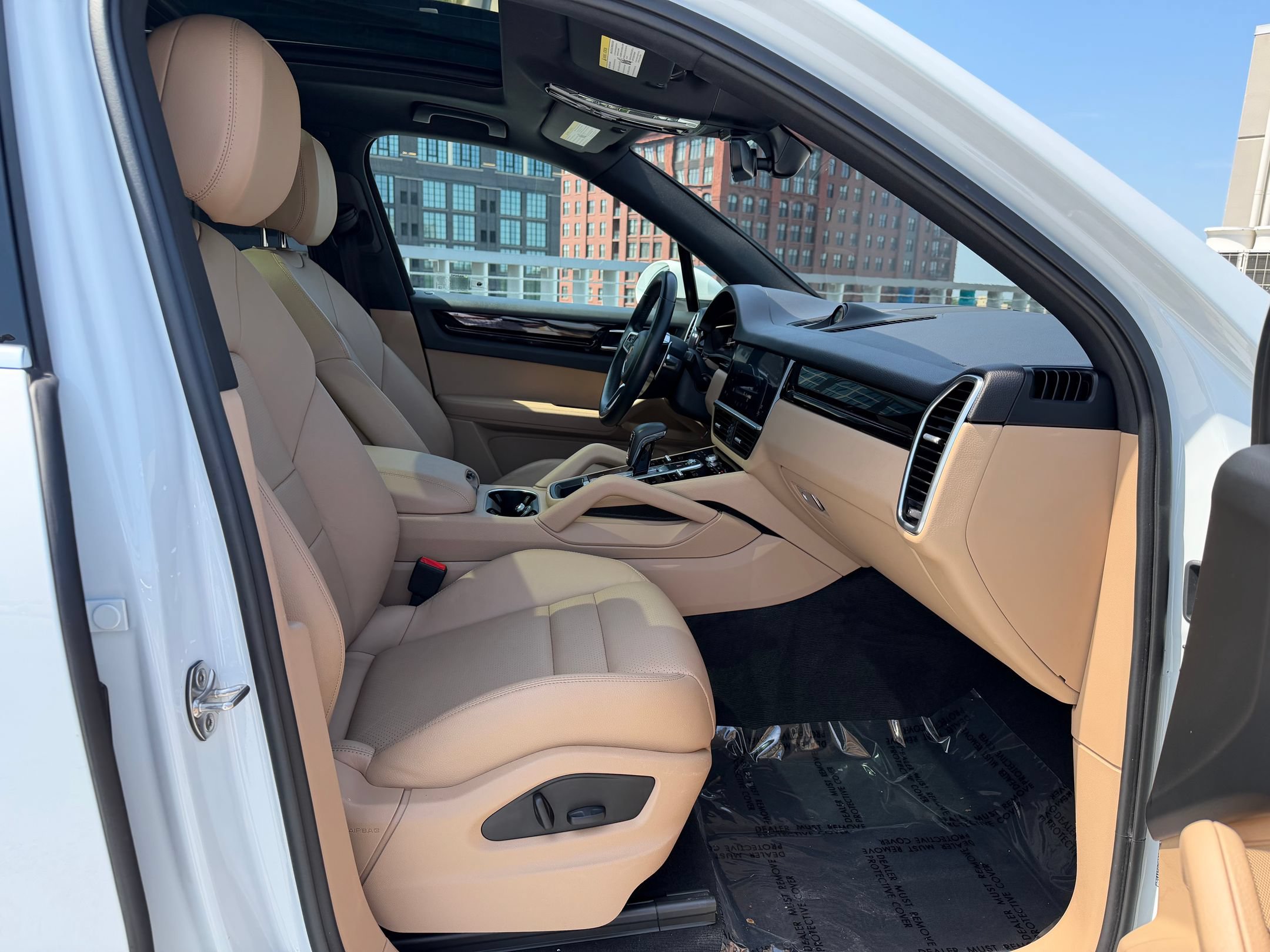 Certified 2023 Porsche Cayenne AWD/4WD image 26