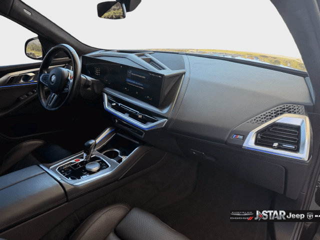 Used 2023 BMW XM AWD/4WD image 19