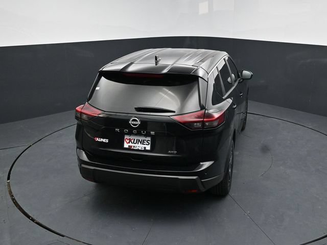 Used 2025 Nissan Rogue SV AWD/4WD image 32