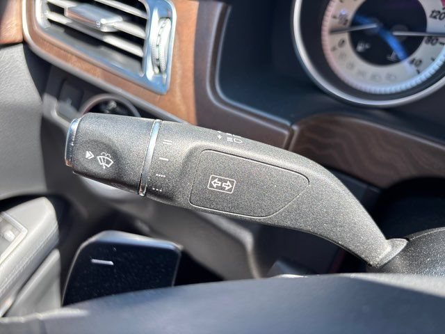 Used 2014 Mercedes-Benz E 250 BlueTEC Sedan image 50