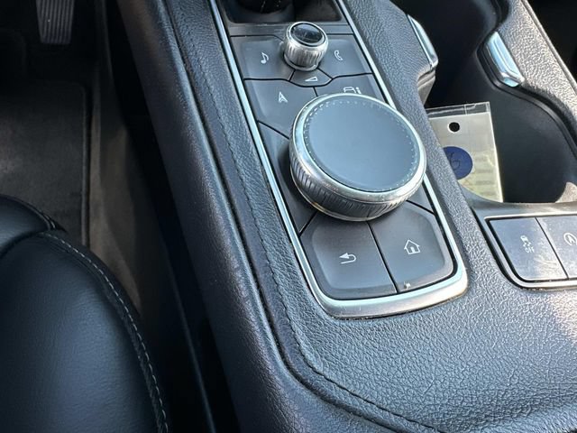 Used 2024 Cadillac XT4 Premium Luxury FWD image 29