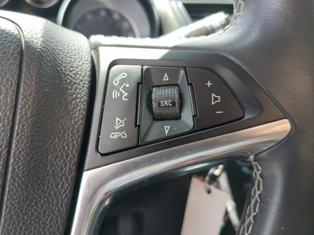 Used 2015 Buick Encore Convenience FWD image 27