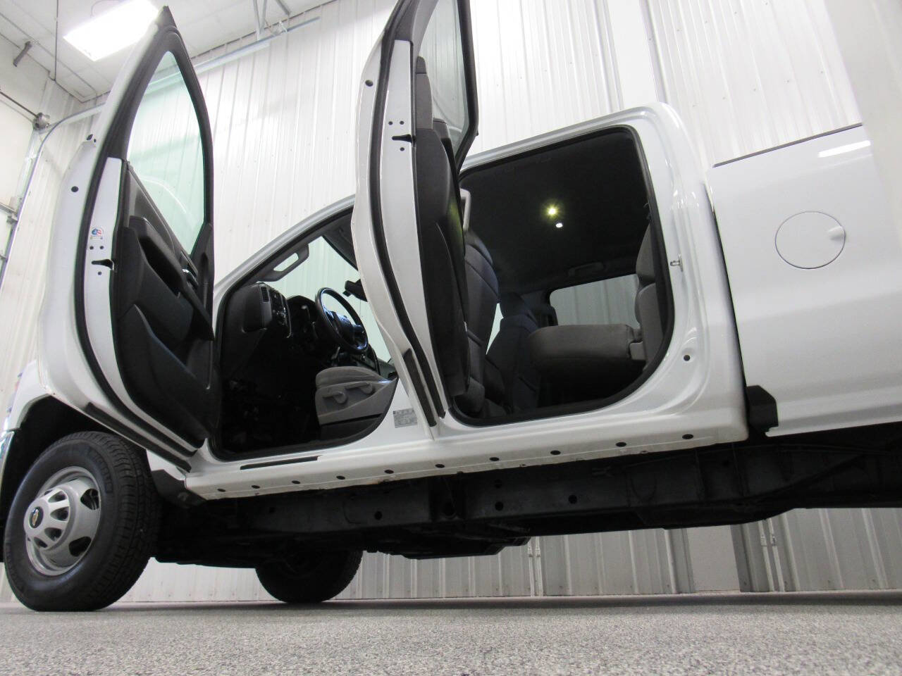 Used 2017 Chevrolet Silverado 3500 W/T w/ WT Convenience Package image 16