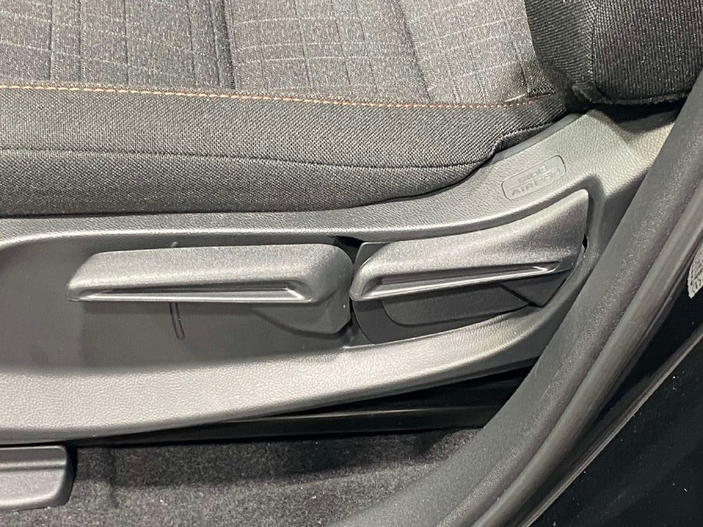 New 2026 Honda HR-V Sport image 16