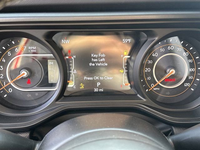 New 2026 Jeep Gladiator Rubicon w/ Technology Group image 24
