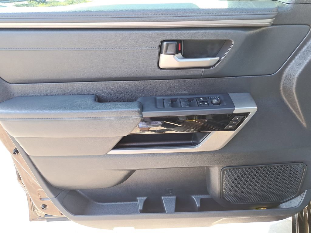 Used 2023 Toyota Tundra Limited image 13