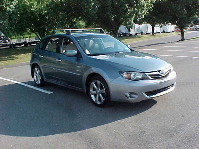 Used 2010 Subaru Impreza Outback Sport AWD/4WD image 2