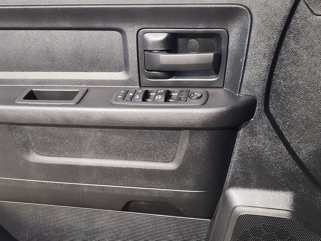 Used 2022 RAM 3500 Tradesman image 25