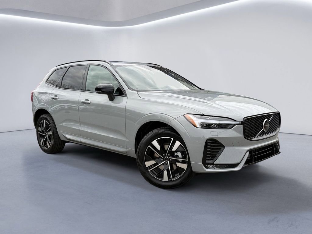 New 2026 Volvo XC60 B5 Core w/ Climate Package image 2